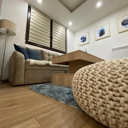 Alexandrea Apartman Pale