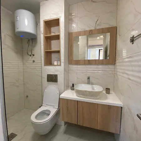 Alexandrea Apartman *